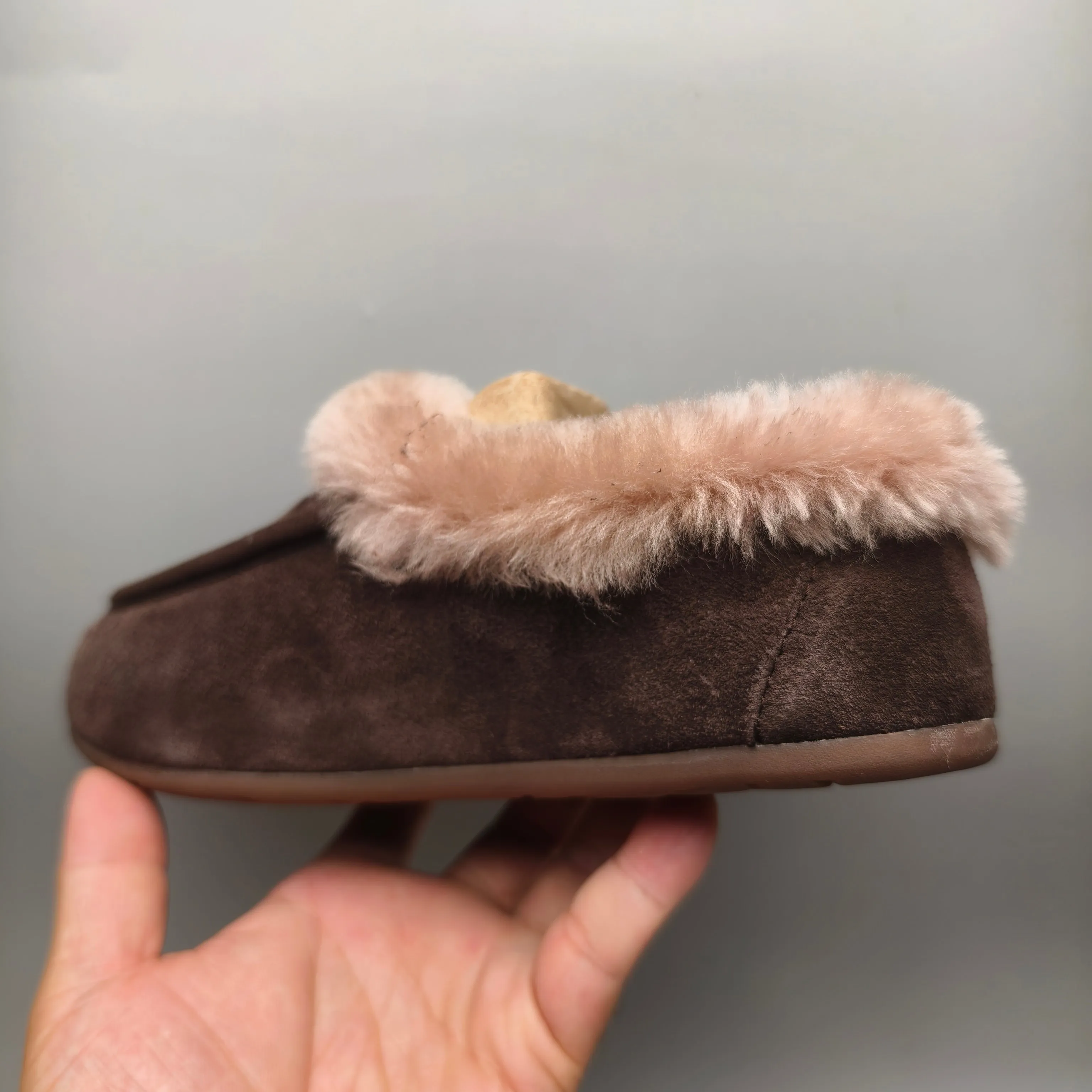 💰440 UGG sheepskin all-in-one snow boots 1391 Slip-on casual home shoes for women Color: maroon black chocolate Matching size: 35-40